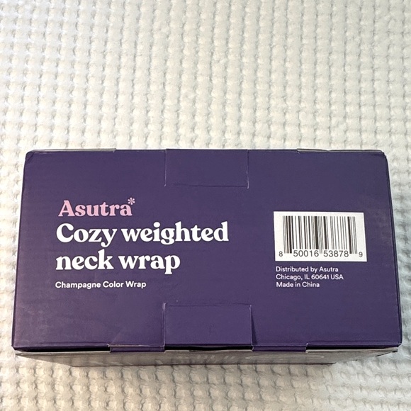 Asutra Cozy Weighted Neck Wrap - Picture 5 of 6